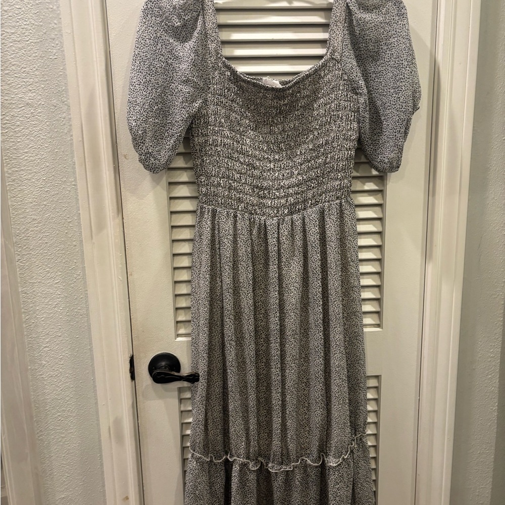 Puff Sleeve Dress size M